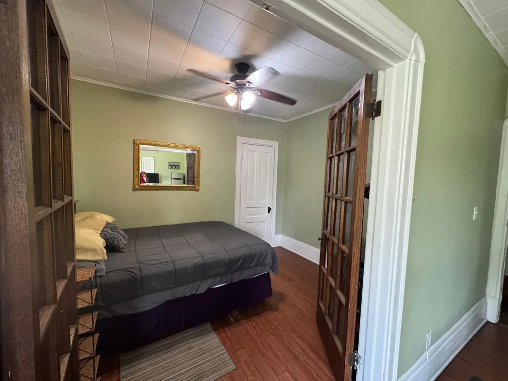 1464 Minnehaha Avenue W Saint Paul, MN 55104