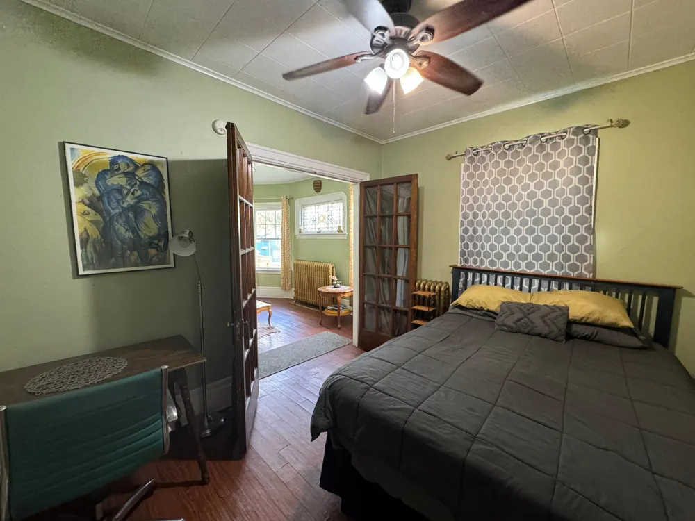 1464 Minnehaha Avenue W Saint Paul, MN 55104