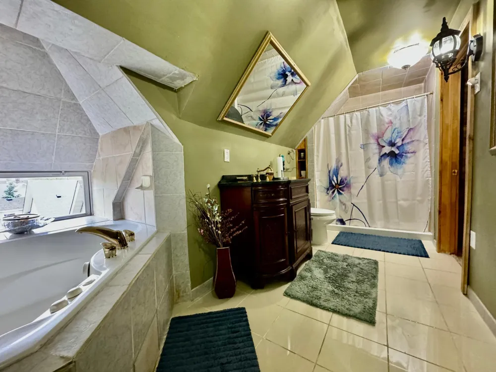 1464 Minnehaha Avenue W Saint Paul, MN 55104