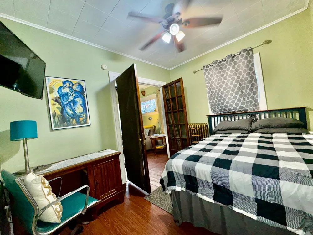 1464 Minnehaha Avenue W Saint Paul, MN 55104