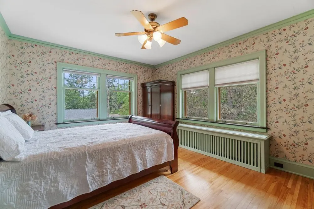 707 W Columbia Street Chippewa Falls, WI 54729