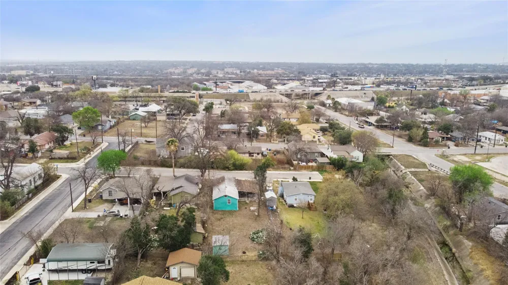 123 Gray Street San Antonio, TX 78208