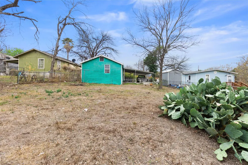 123 Gray Street San Antonio, TX 78208