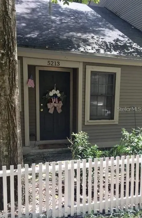 5213 SW 92ND COURT