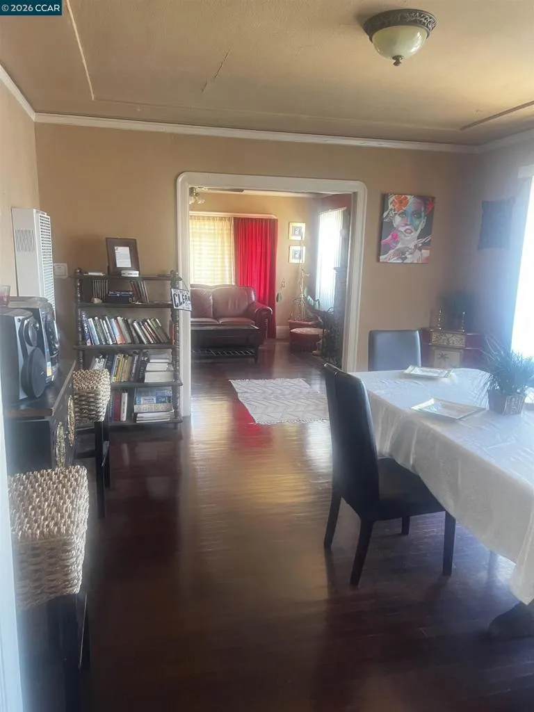 1161 64Th St Oakland, CA 94608