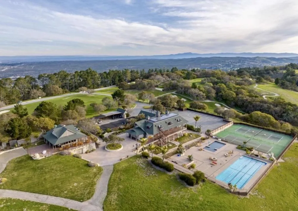 7570 Paseo Vista Monterey, CA 93940