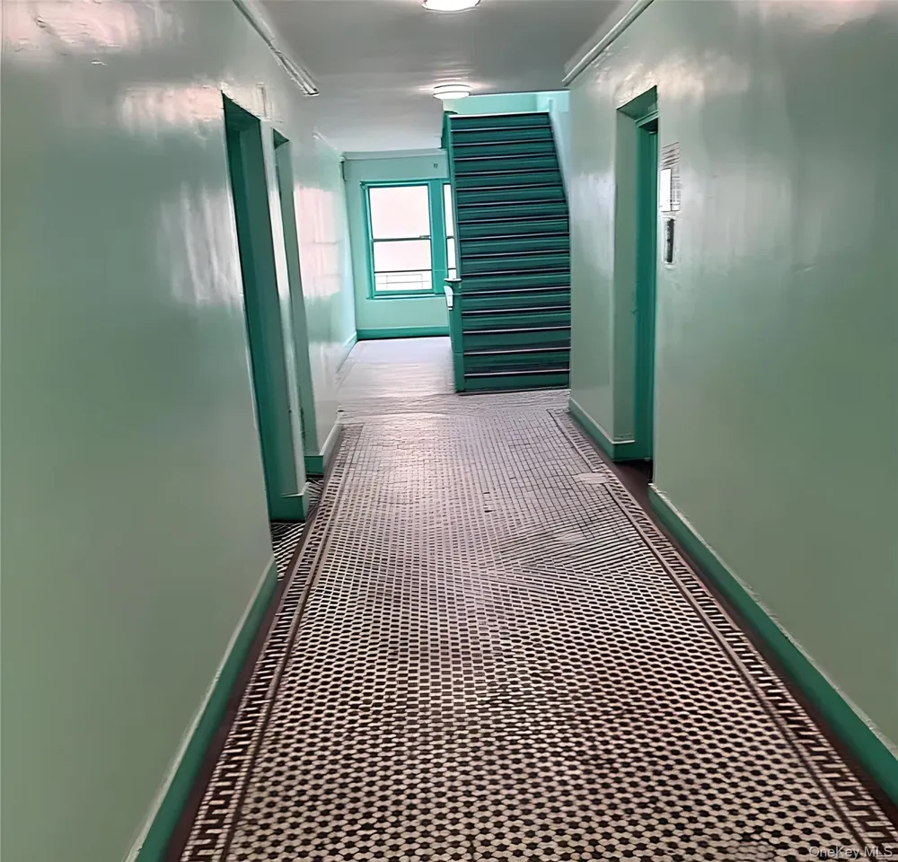1177 Anderson Avenue #3B Bronx, NY 10452