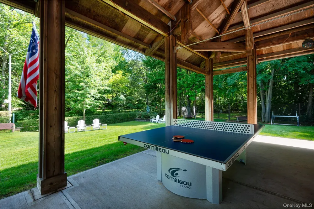 200 Melbourne Road Great Neck, NY 11021