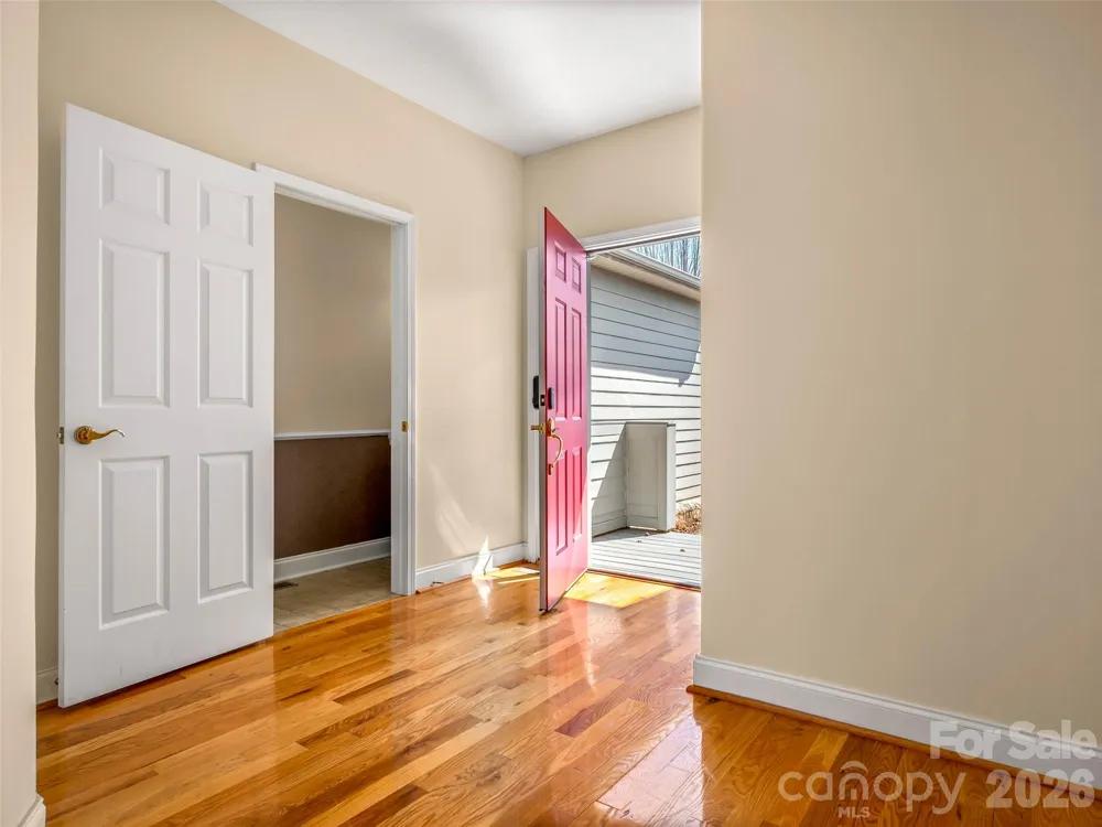 21 Holiday Drive Arden, NC 28704
