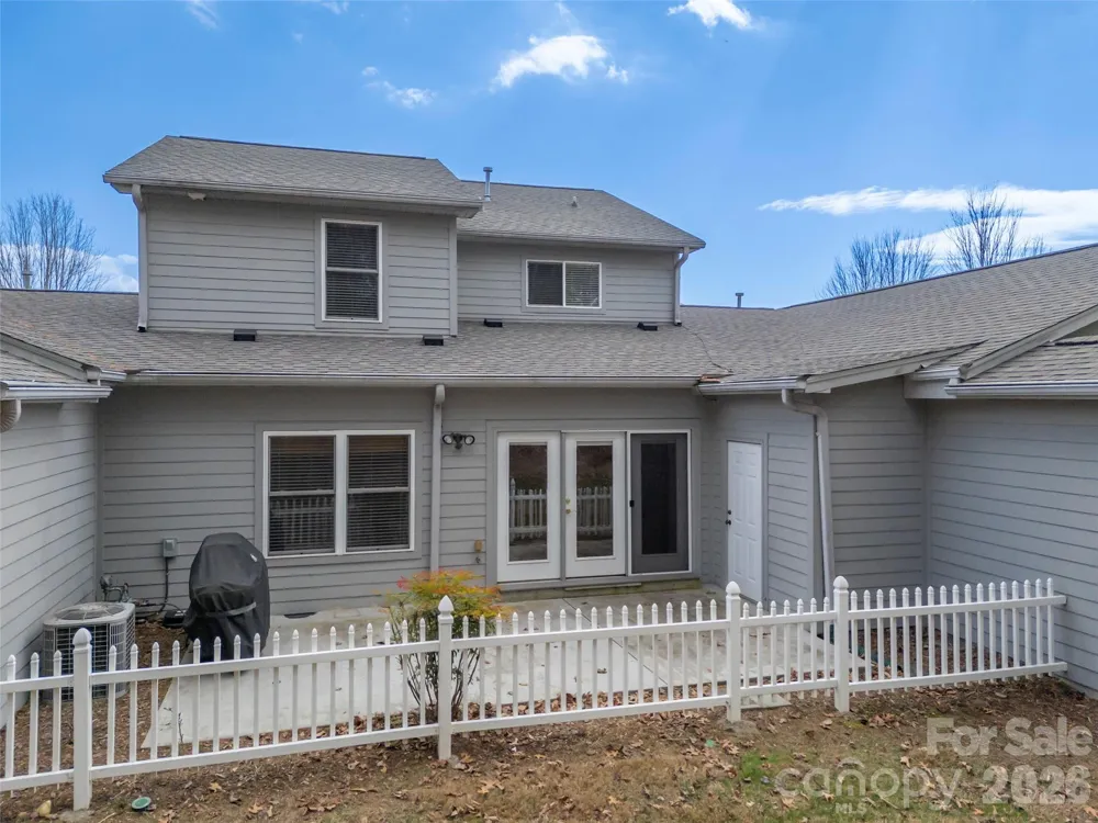 21 Holiday Drive Arden, NC 28704