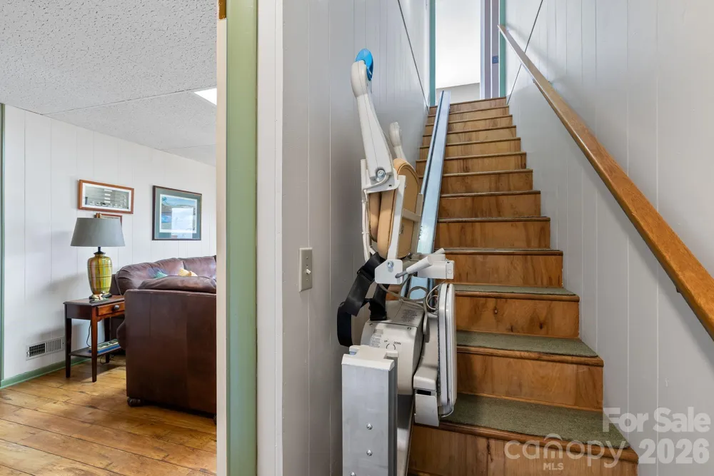 60 Little Creek Drive Canton, NC 28716