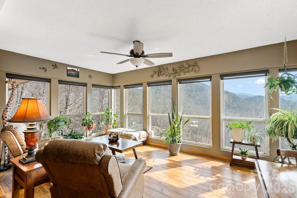 60 Little Creek Drive Canton, NC 28716