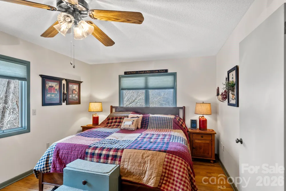 60 Little Creek Drive Canton, NC 28716