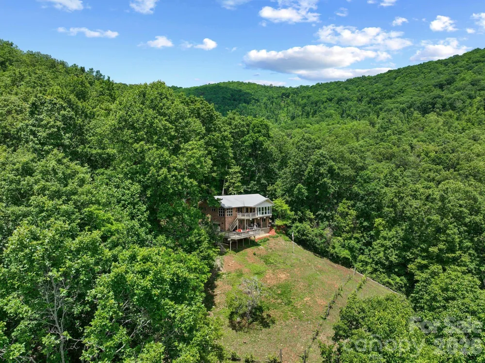 60 Little Creek Drive Canton, NC 28716