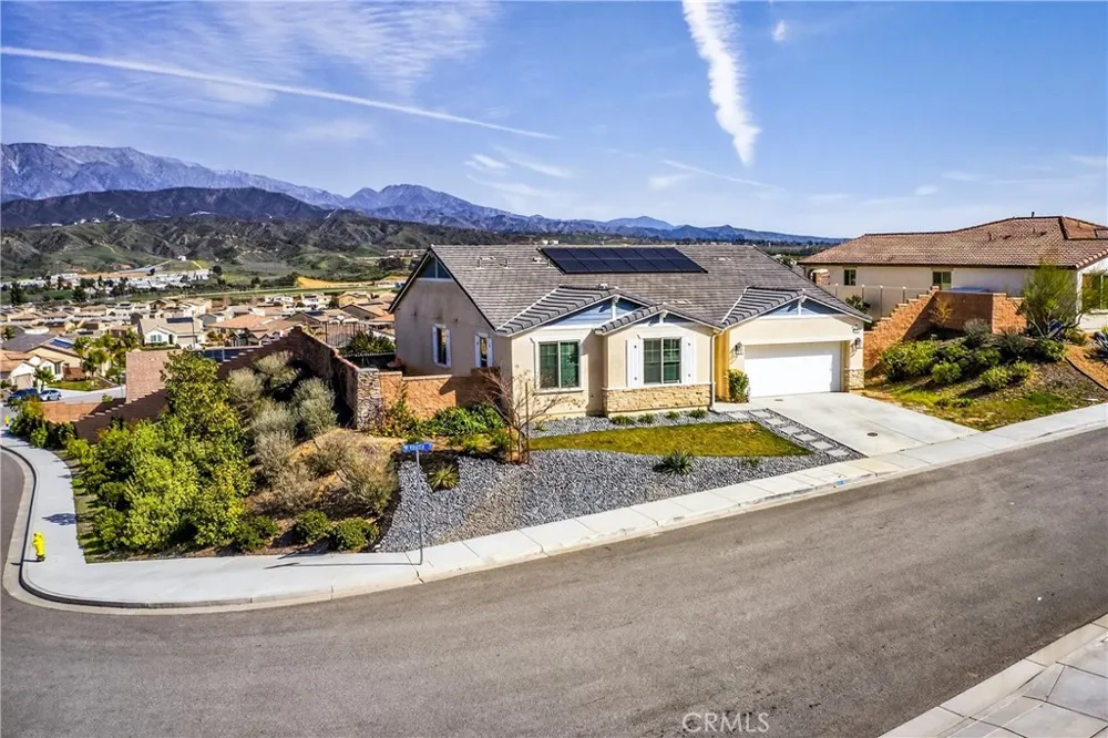 1512 Yucca Court Calimesa, CA 92320