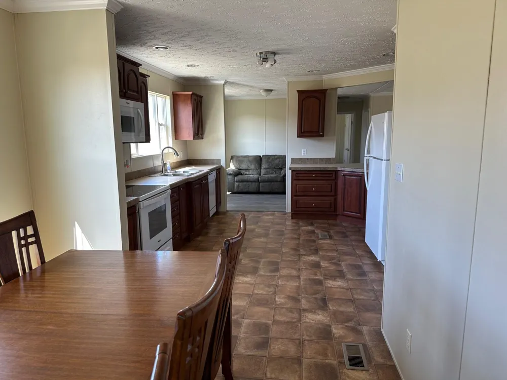 165 Tower Road Grandview, TN 37337