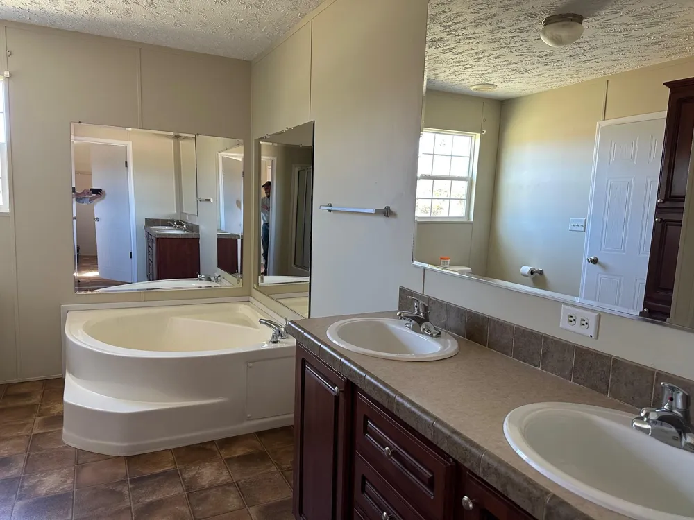 165 Tower Road Grandview, TN 37337