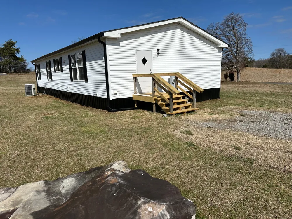 165 Tower Road Grandview, TN 37337