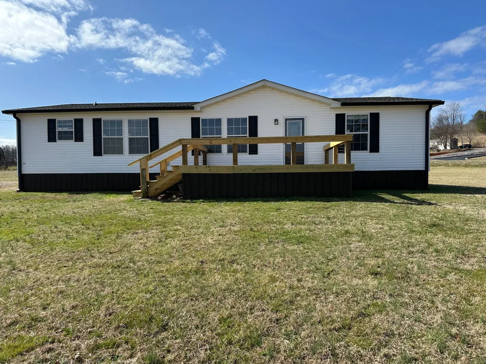 165 Tower Road Grandview, TN 37337