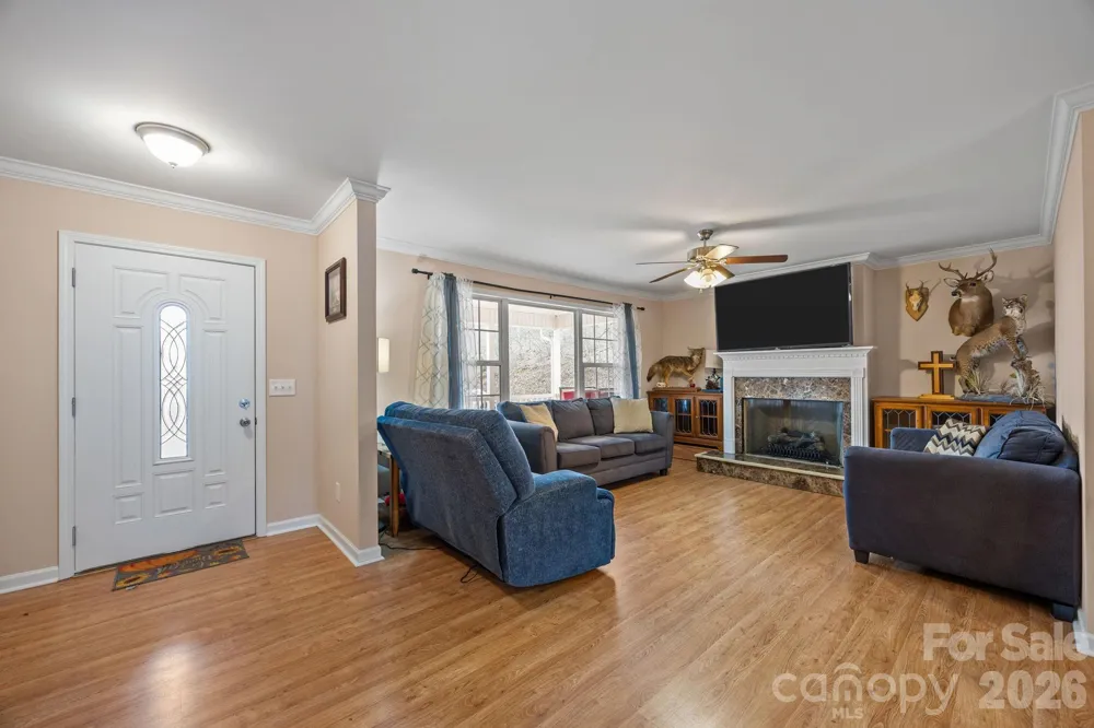 400 Honey Locust Trail Whittier, NC 28789