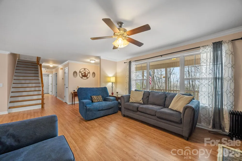 400 Honey Locust Trail Whittier, NC 28789