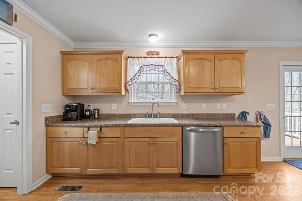 400 Honey Locust Trail Whittier, NC 28789