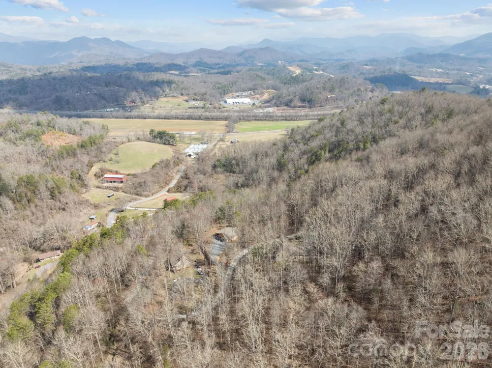 400 Honey Locust Trail Whittier, NC 28789