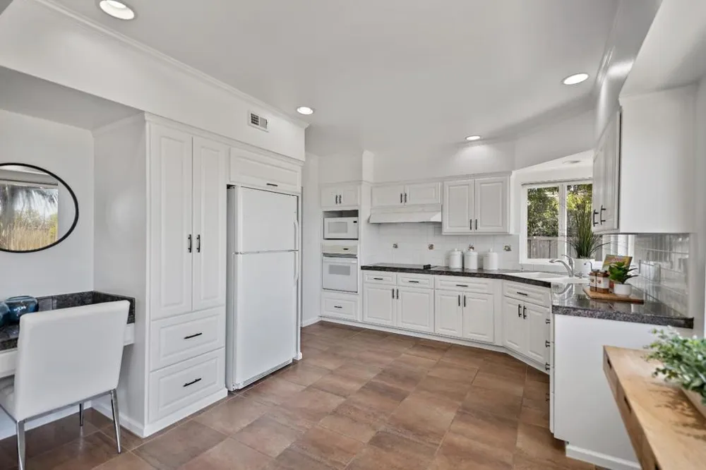 4120 Opal Cliff Drive Santa Cruz, CA 95062