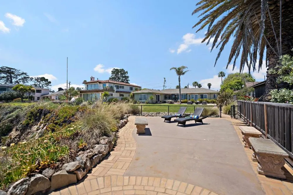 4120 Opal Cliff Drive Santa Cruz, CA 95062