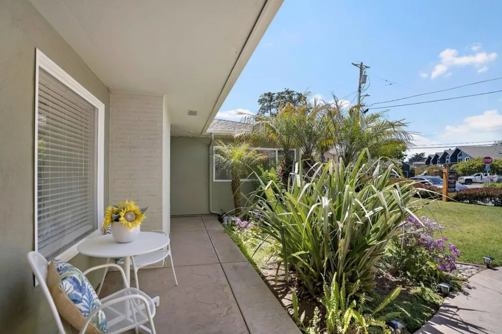 4120 Opal Cliff Drive Santa Cruz, CA 95062