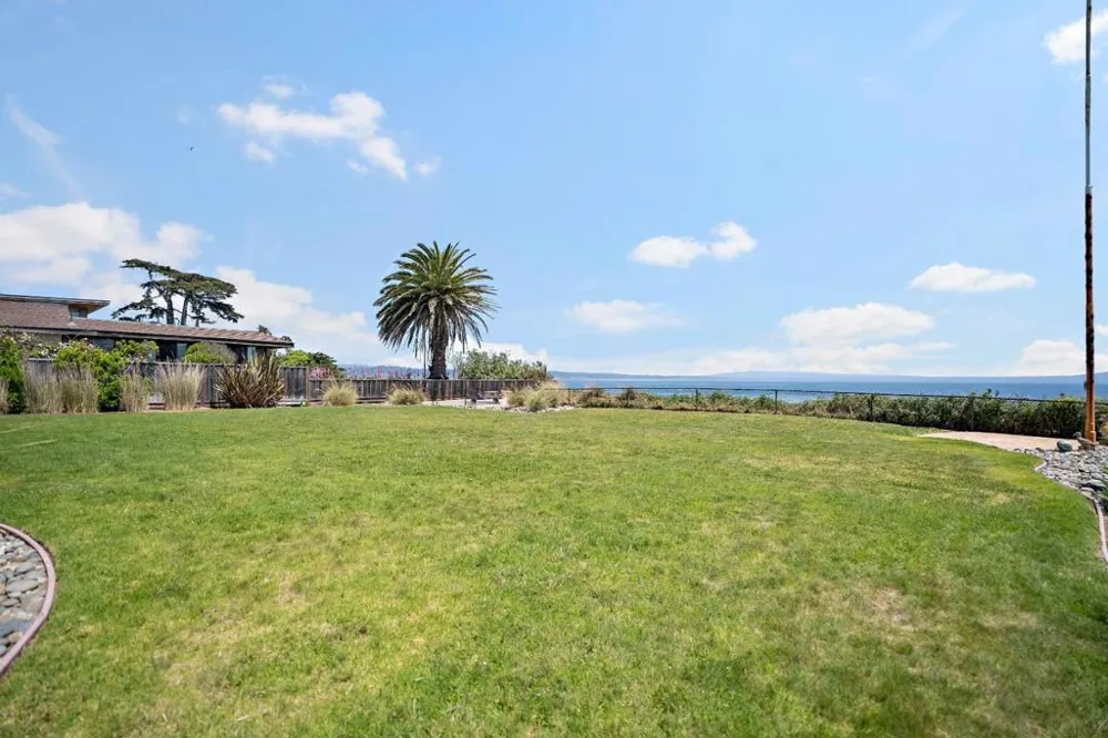 4120 Opal Cliff Drive Santa Cruz, CA 95062