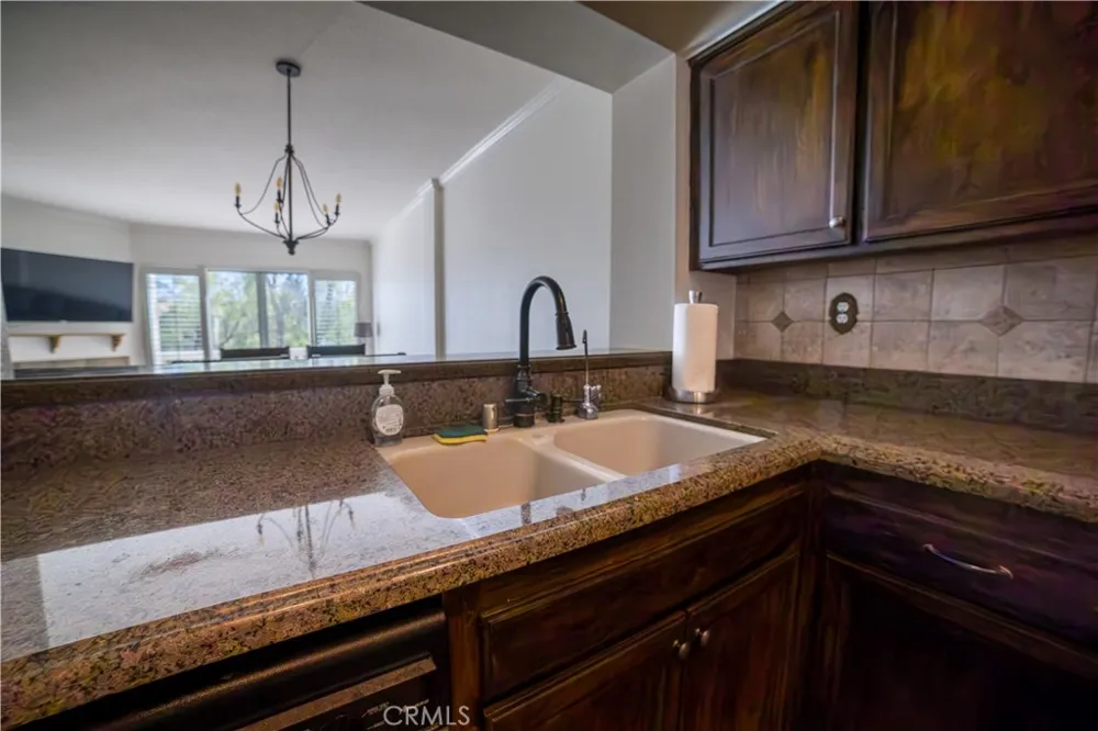 24514 Mcbean Parkway #52 Valencia, CA 91355