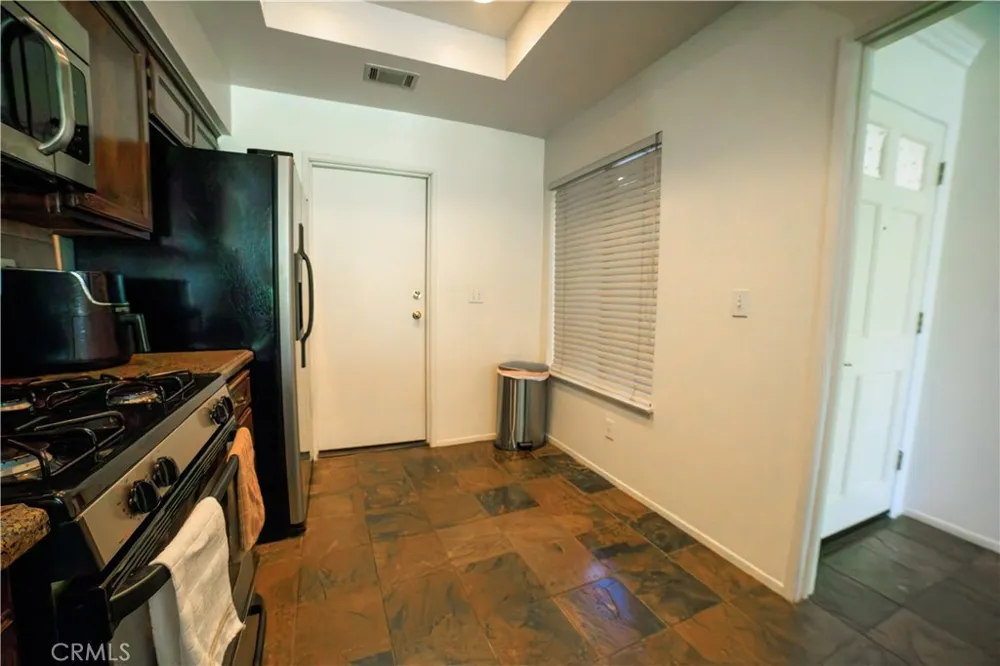 24514 Mcbean Parkway #52 Valencia, CA 91355