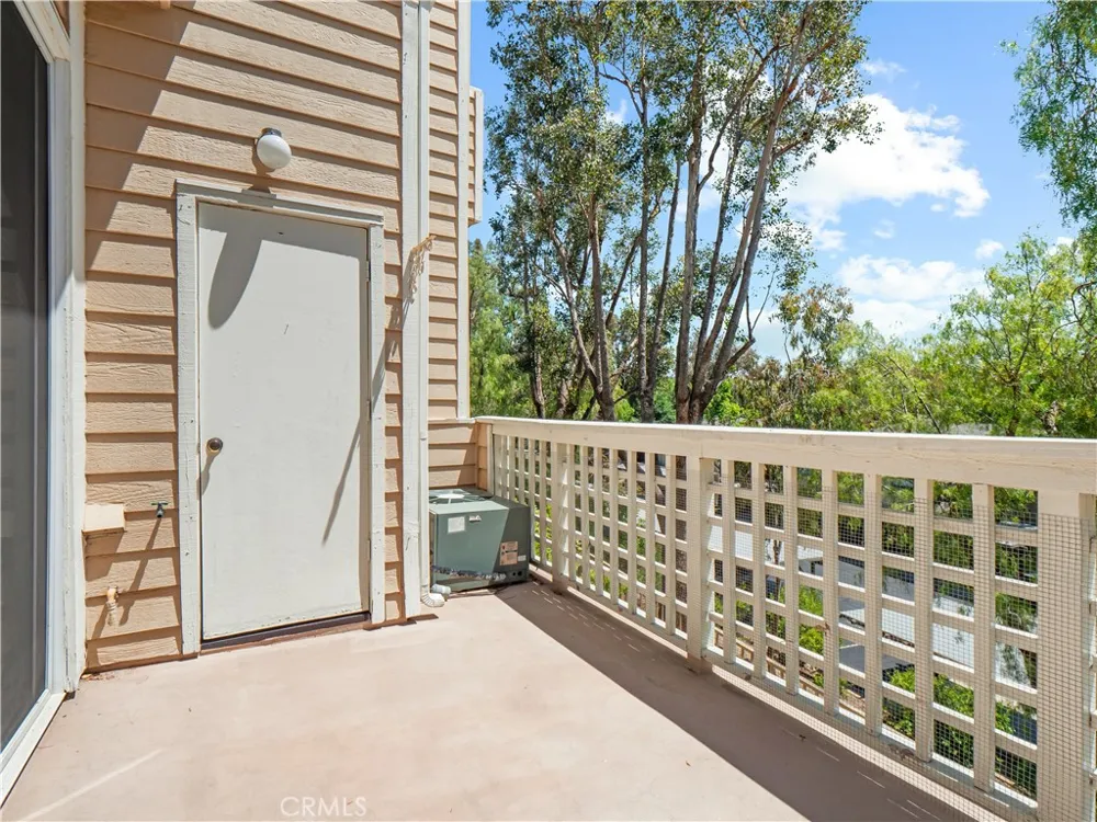 24514 Mcbean Parkway #52 Valencia, CA 91355