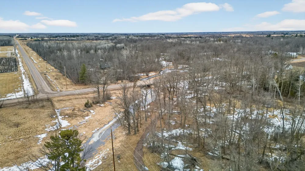17150 Two Creek Brook Park, MN 55007
