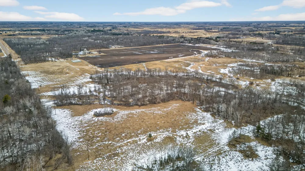 17150 Two Creek Brook Park, MN 55007
