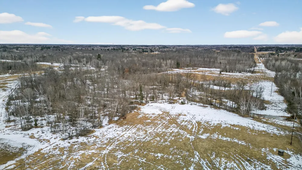17150 Two Creek Brook Park, MN 55007