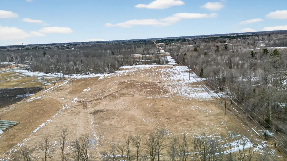 17150 Two Creek Brook Park, MN 55007