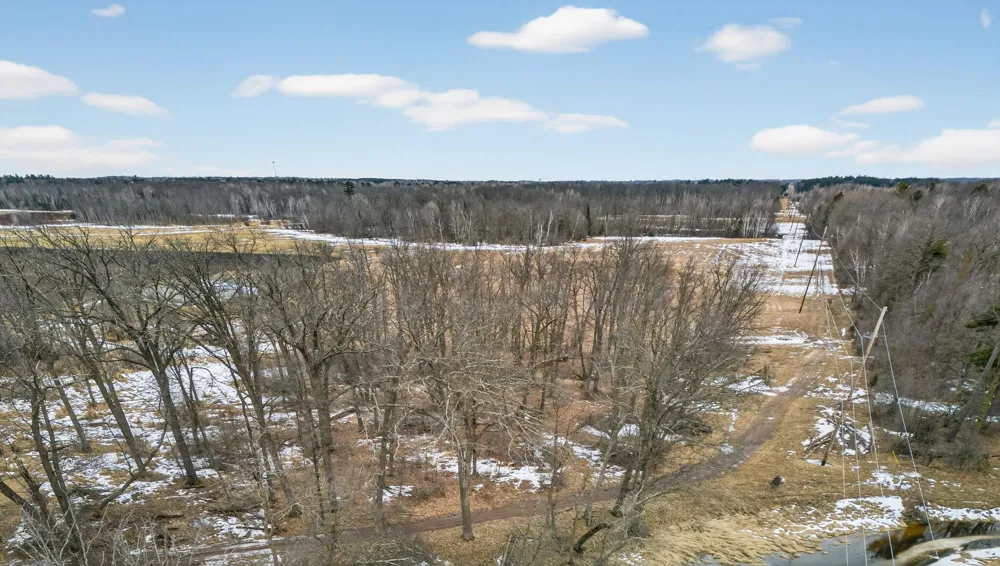 17150 Two Creek Brook Park, MN 55007