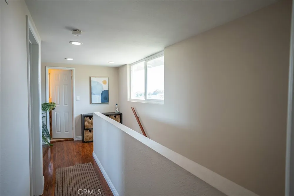 2067 Glentree Lomita, CA 90717
