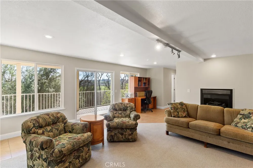 12030 Rodden Oakdale, CA 95361