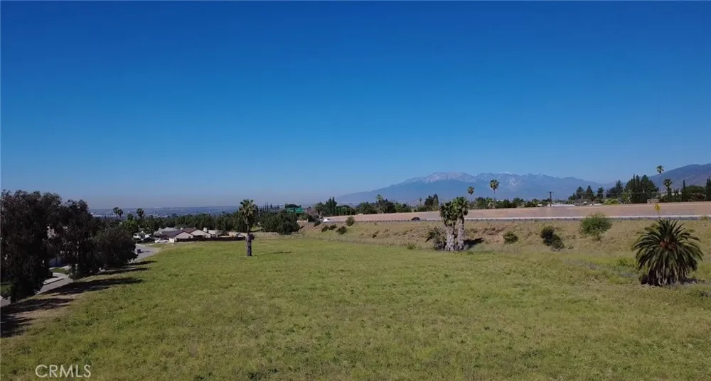 Boulder San Bernardino, CA 92346