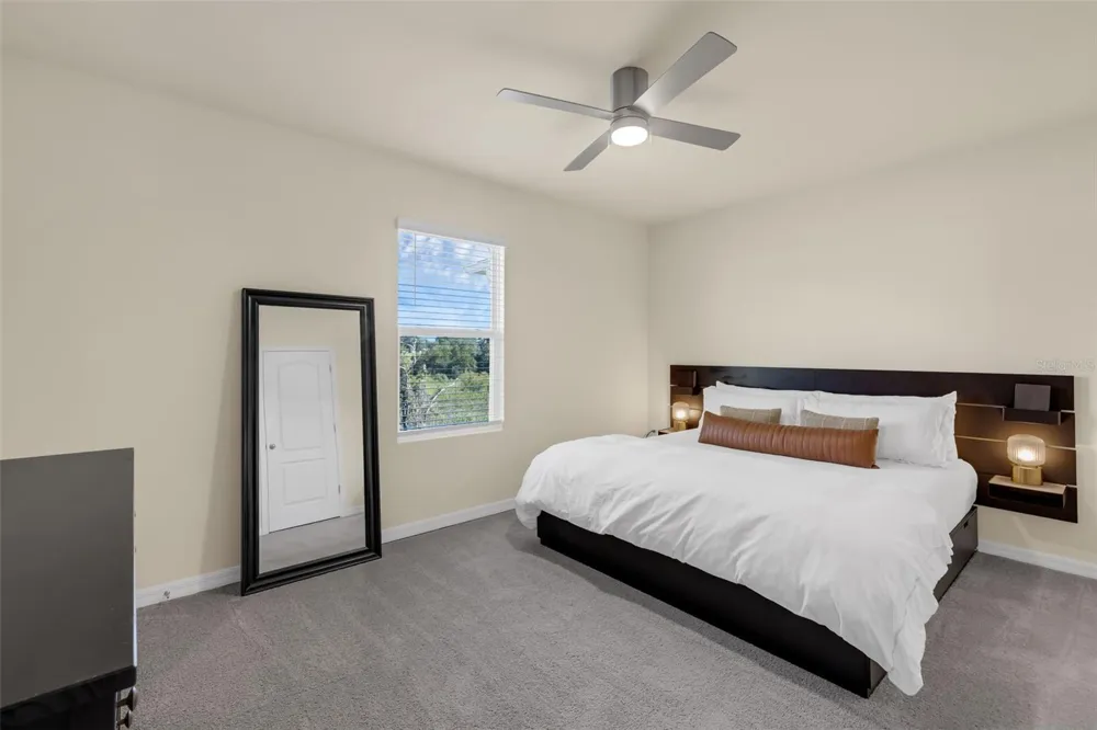 1219 LIDO DRIVE Howey In The Hills, FL 34737