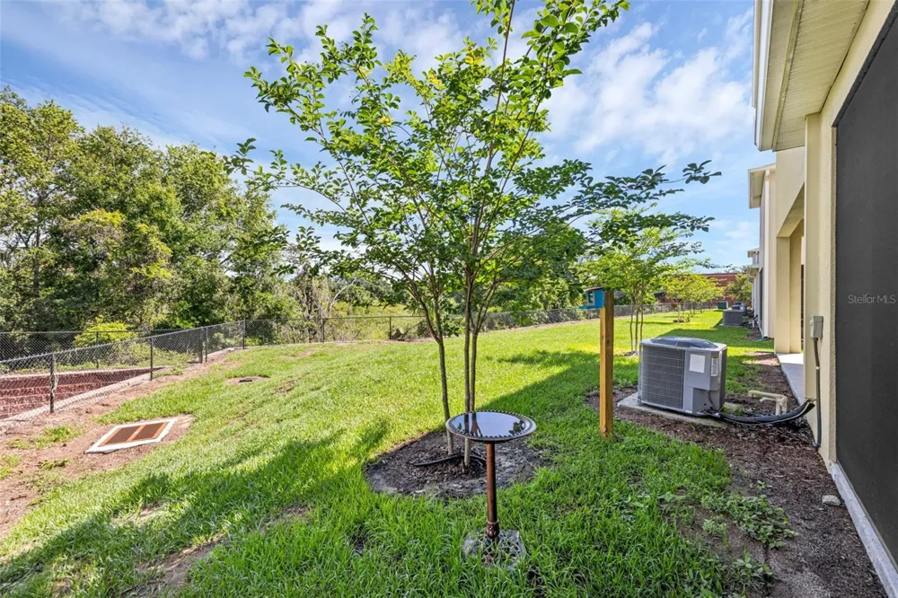 1219 LIDO DRIVE Howey In The Hills, FL 34737