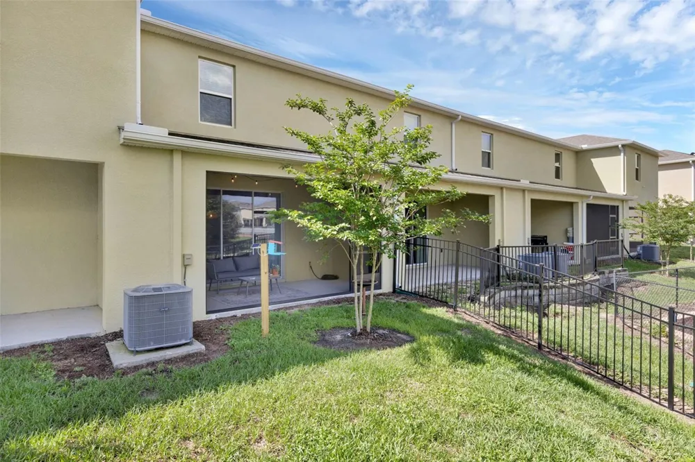 1219 LIDO DRIVE Howey In The Hills, FL 34737