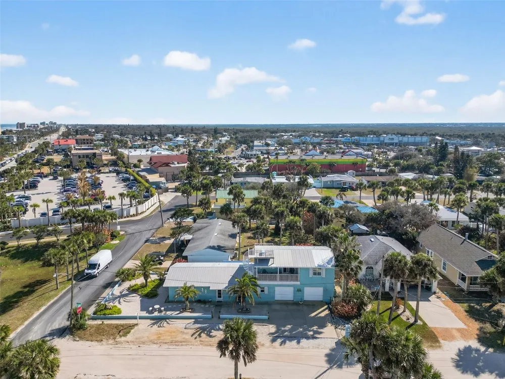 923 LOCUST STREET New Smyrna Beach, FL 32169