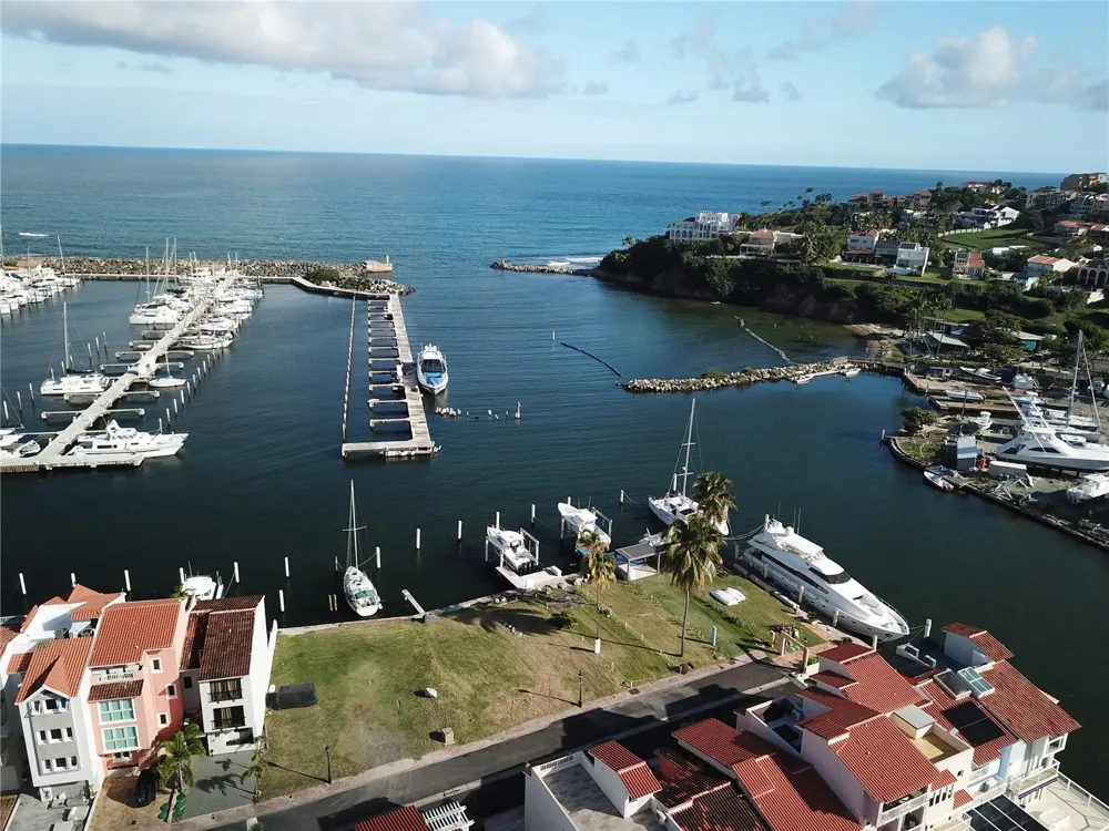 SAN MIGUEL 48 Humacao, PR 00791