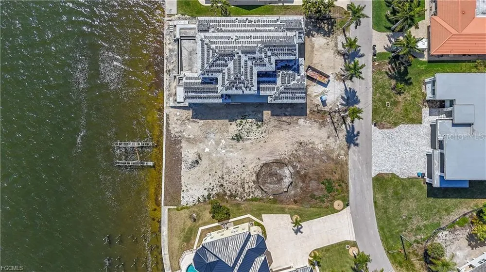 5929 SW 1ST AVENUE Cape Coral, FL 33914