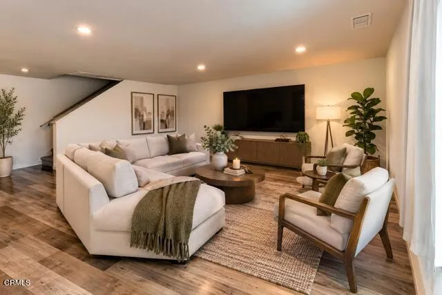 4045 Aurora Way Piru, CA 93040