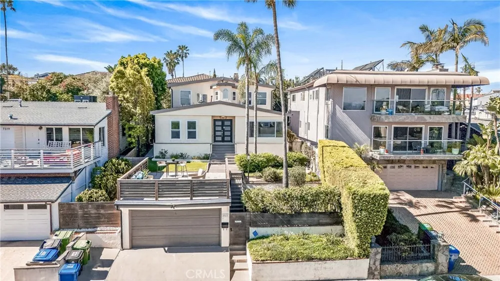 7313 S Earldom Avenue Playa del Rey, CA 90293